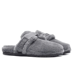 Fluff It Slipper - Metal Tektoty