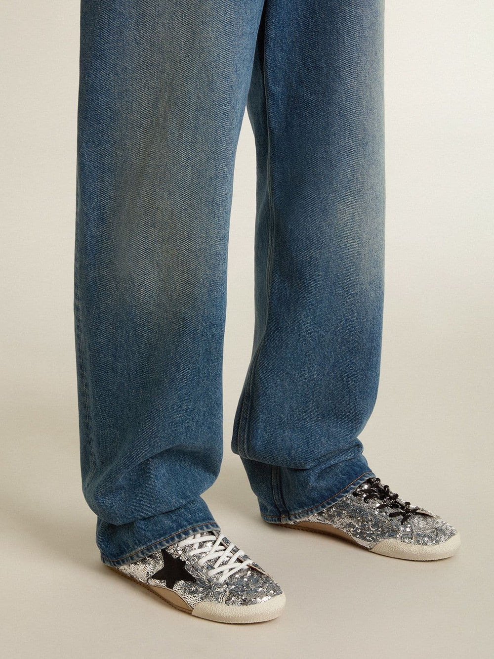 Silver Sequins Sneakers with Black Star and Beige Heel Tab Tektoty