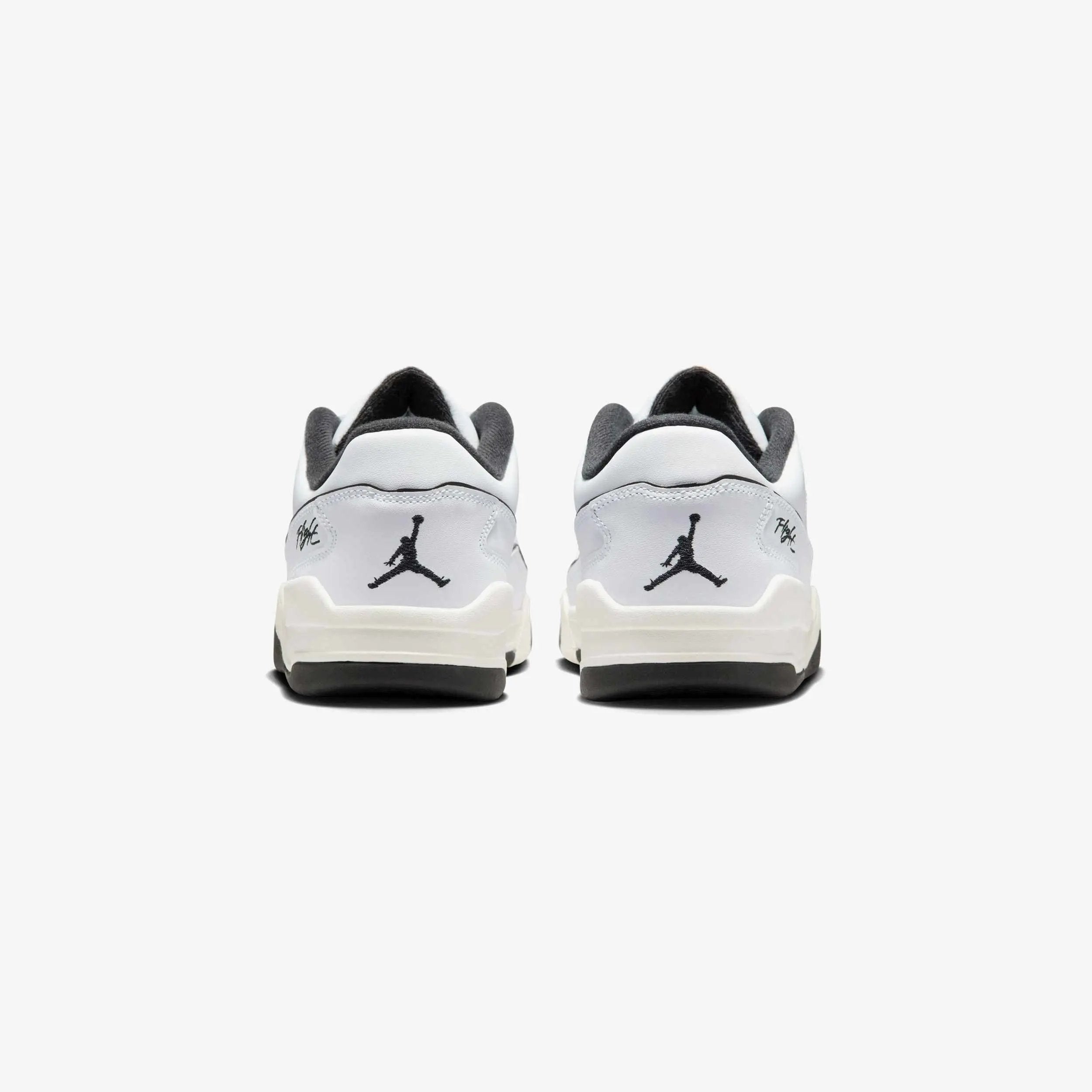 Flight Court Tektoty