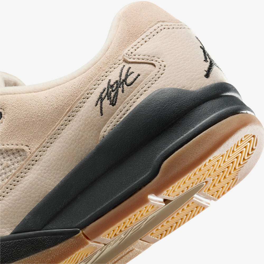 Flight Court Tektoty