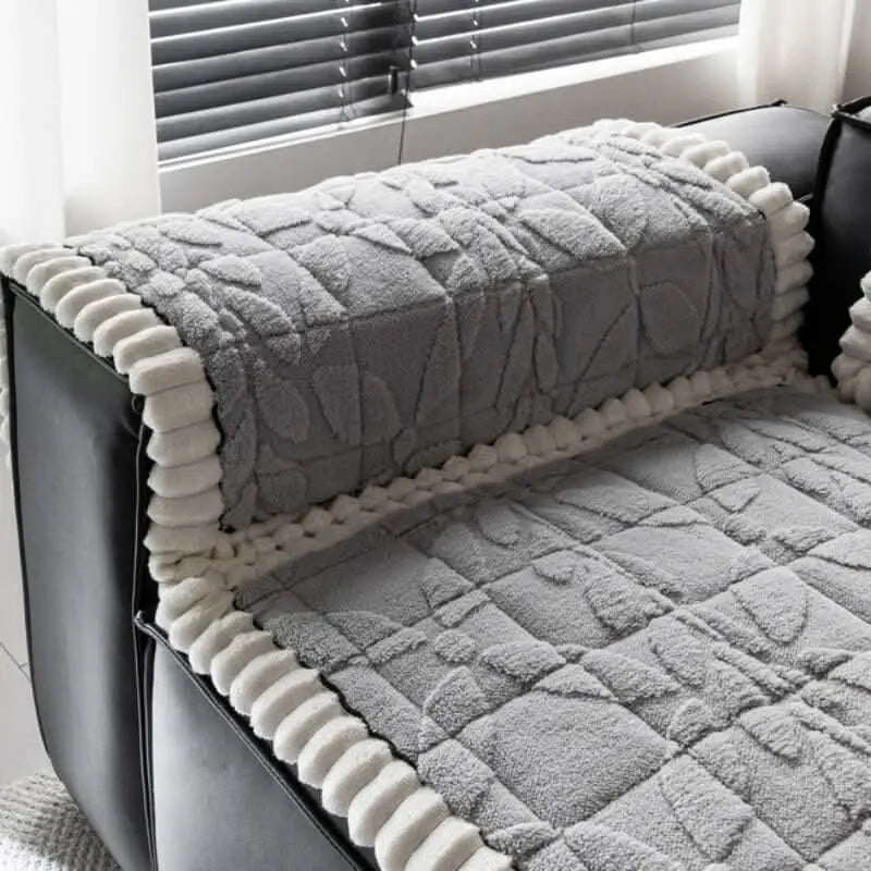Thickened Short Plush Leaf Pattern Scratch Resistant Non-Slip Couch Cover Tektoty