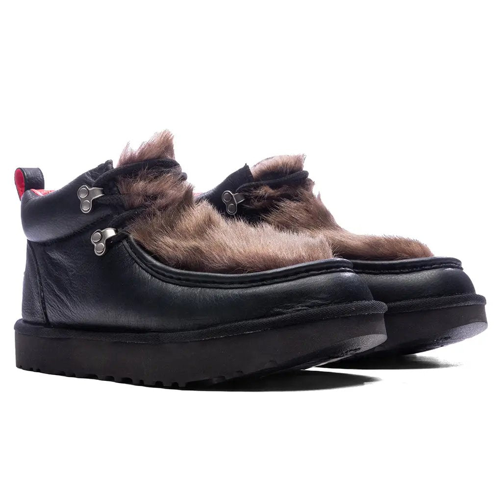 UGG x AMBUSH Fur Plug Boot - Black Tektoty