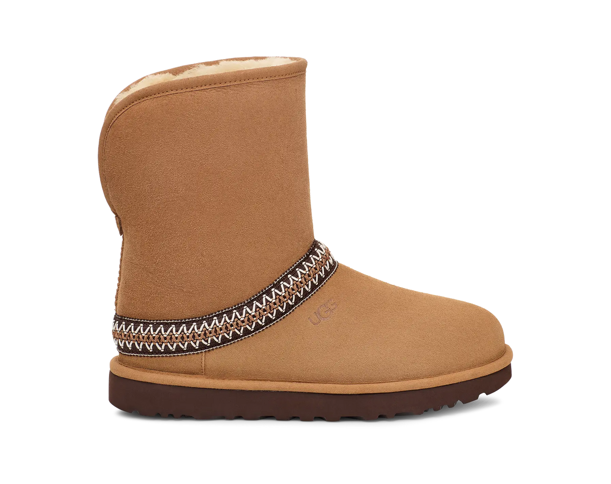Ugg Classic Short Crescent Chestnut Women's Tektoty