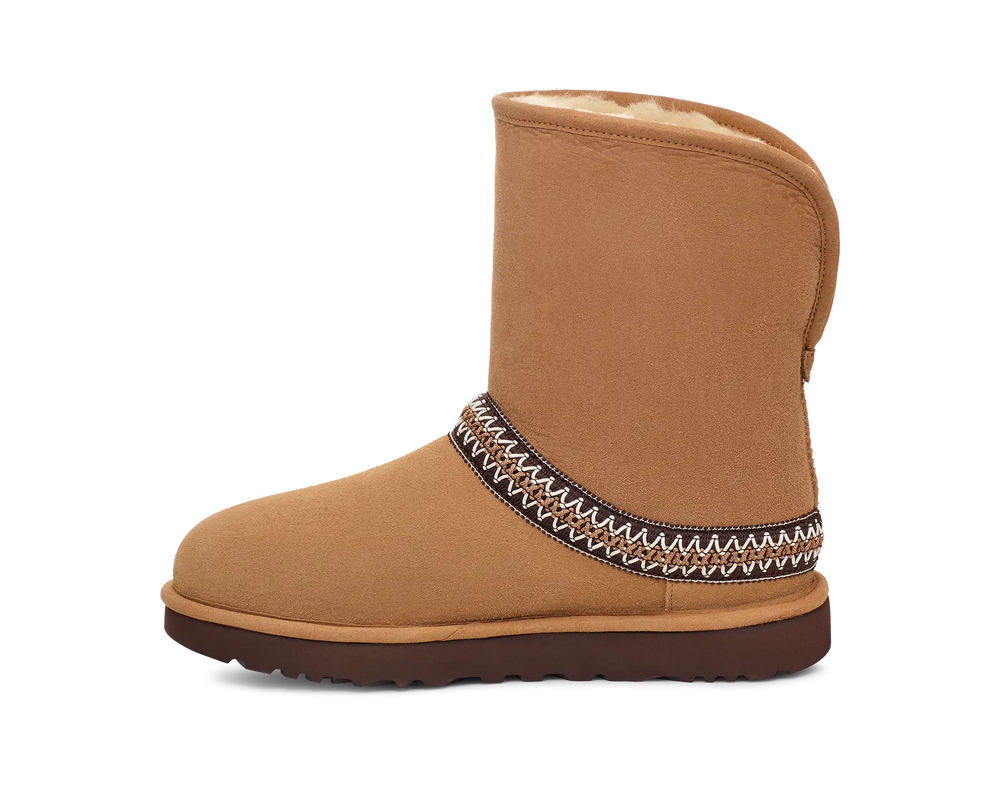 Ugg Classic Short Crescent Chestnut Women's Tektoty