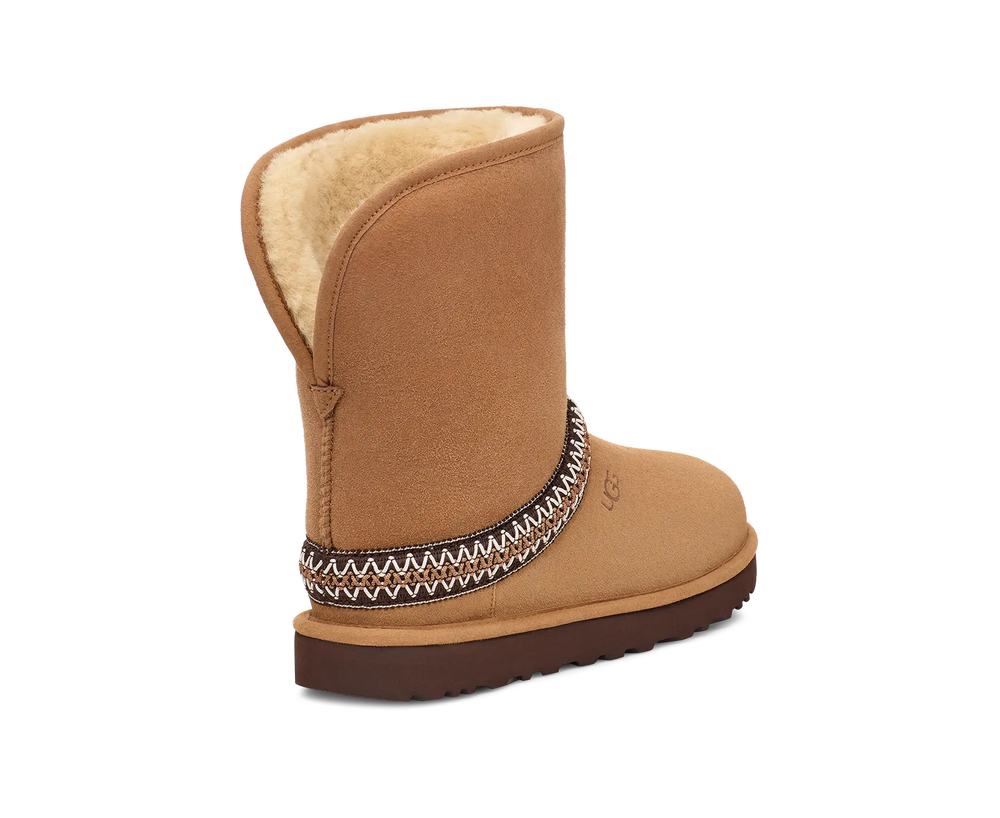 Ugg Classic Short Crescent Chestnut Women's Tektoty